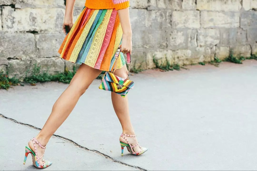 十大必买鞋包排行榜,十大必买经典款包包鞋