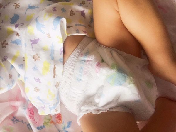 家有儿女尿不湿,家有穿尿不湿的宝贝