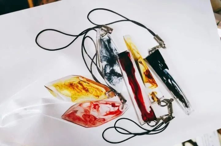 我躺着靠副业月入过万的赚钱思路,今年上班族做什么副业最好最赚钱