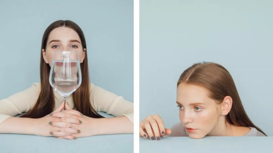 她靠“脸崩”博出位，曾经的女王要“凉凉”