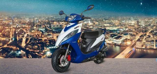 7000元以下配abs的125踏板摩托车,7-8000左右的125踏板摩托车