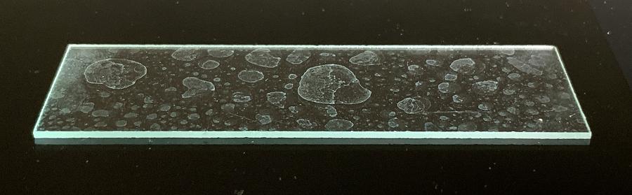 雅漾大喷真的值得买吗,百岁山矿泉水与雅漾喷雾区别