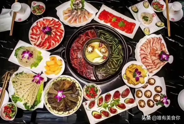 重庆小面的三鲜汤怎样调制,三鲜小面是哪三鲜