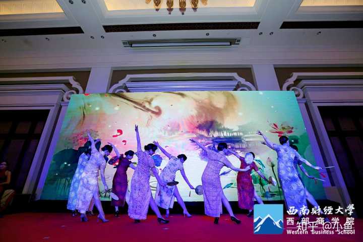 mba和emba含金量,emba和mba的区别英文