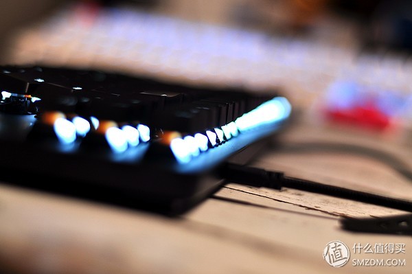 雷蛇黑寡妇v3键盘怎么连接ipad,雷蛇黑寡妇蜘蛛机械键盘灯光