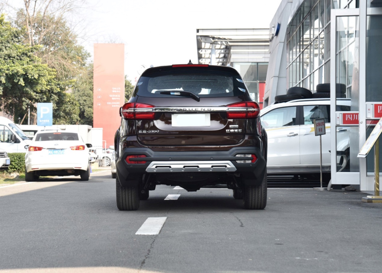 江铃驭胜s350和汉兰达,江铃驭胜s350柴油版左右线条