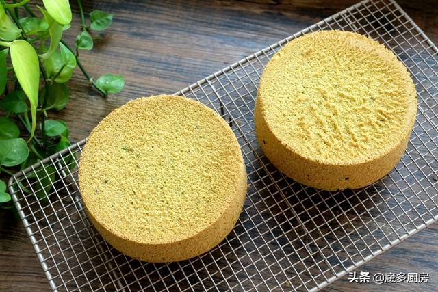 蛋糕做起来好吃又简单,怎样用家里的材料制作美味的蛋糕