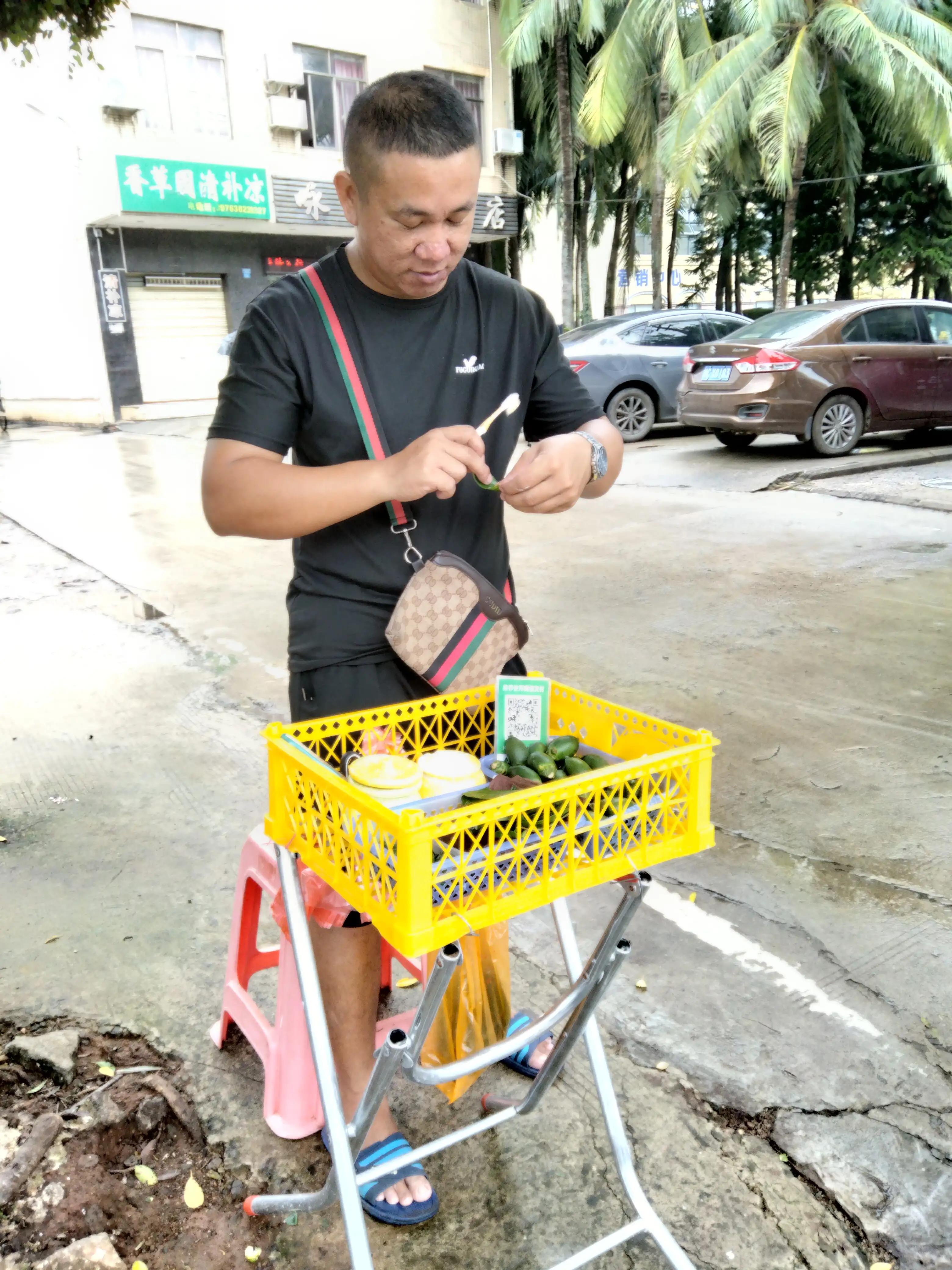 嚼槟榔舌癌,嚼槟榔有什么危害