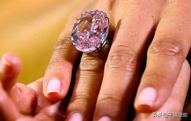 她12岁买的廉价蓝钻,死前暴涨3000倍!还曾陪她度过被霸凌