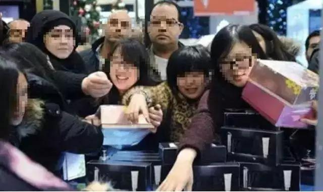 我们*制抵**DG热潮能有多久?文化自信真的很重要!