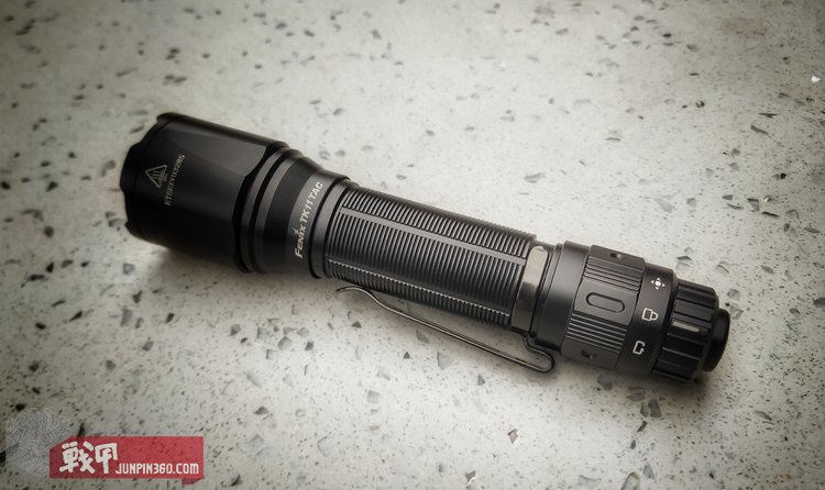 机械双模，性能强悍—菲尼克斯TK11TAC手电上手体验
