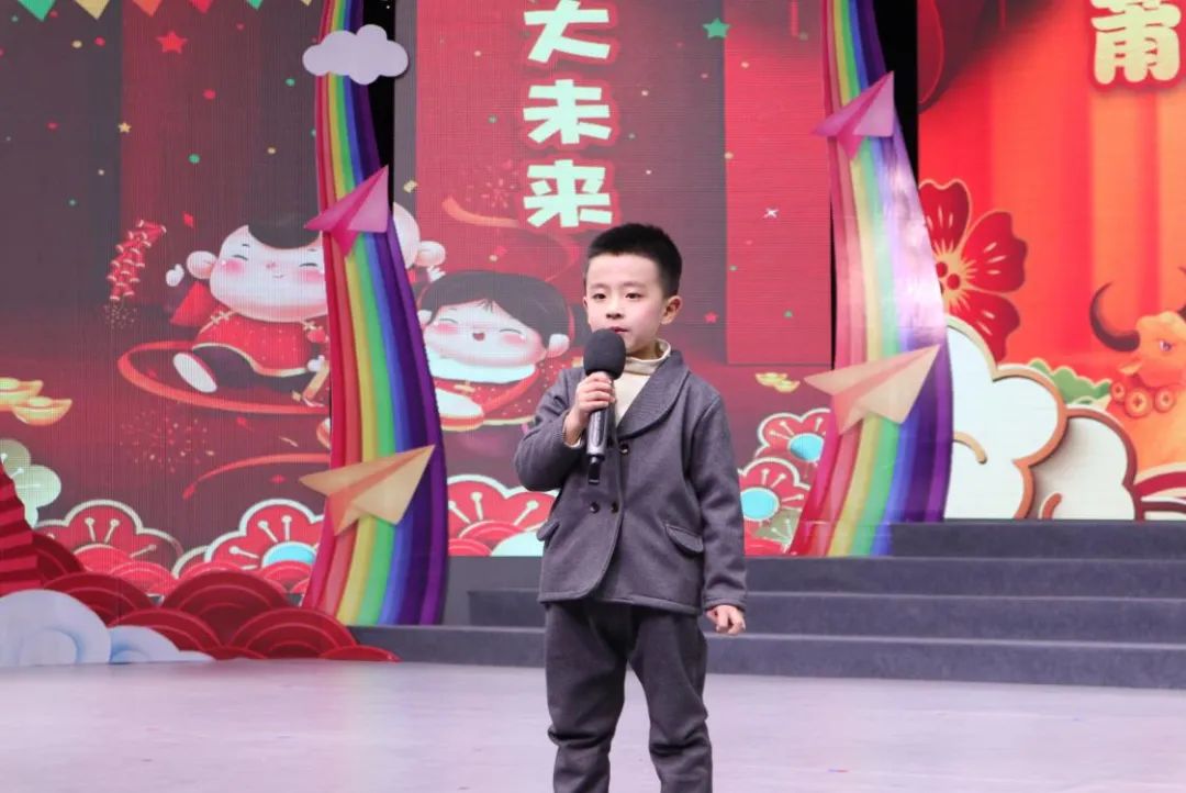 莆田广播电视台小主持人培训班,莆田市培训小主持人的机构