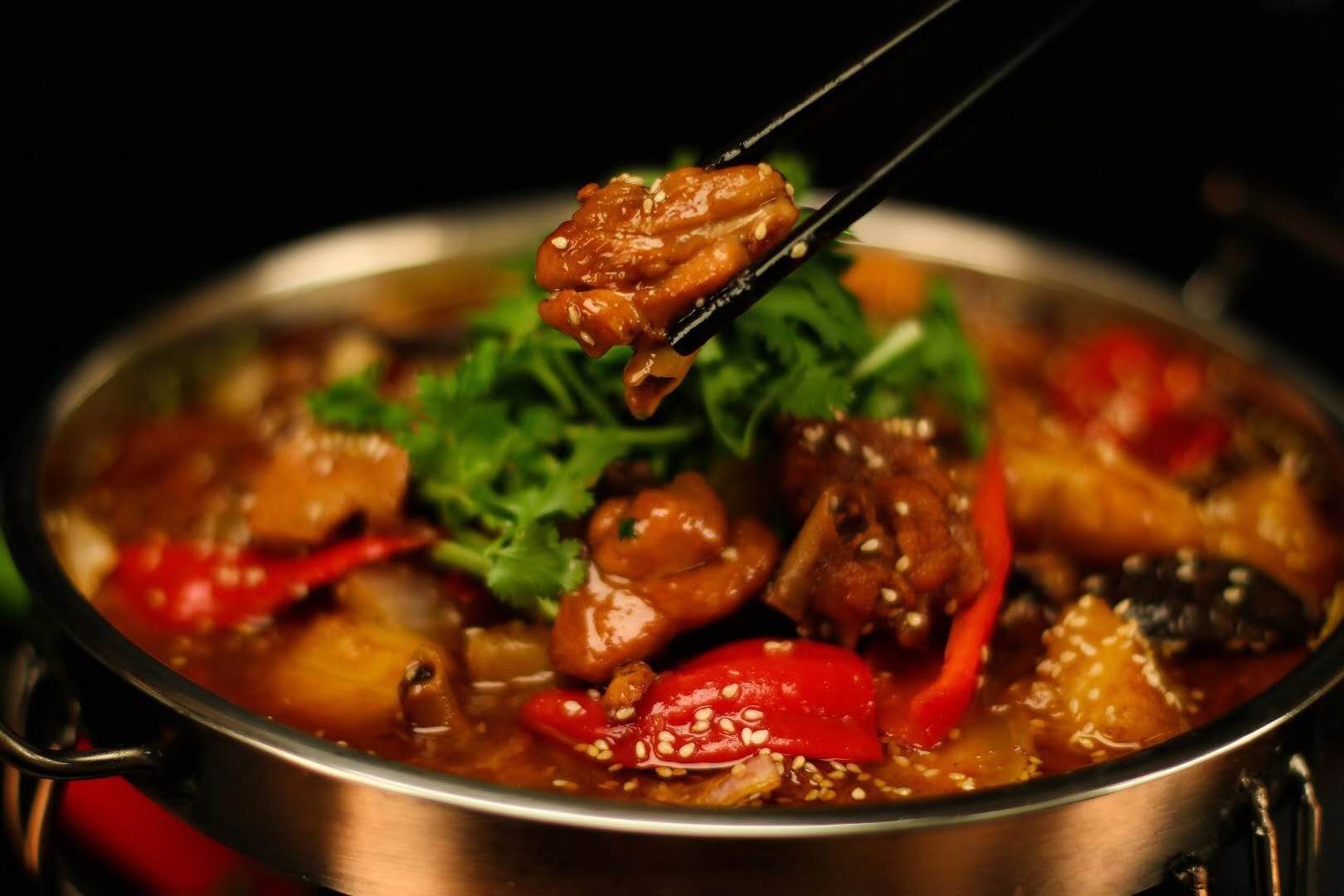 运城摇滚炒鸡总店,运城摇滚炒鸡为什么那么多