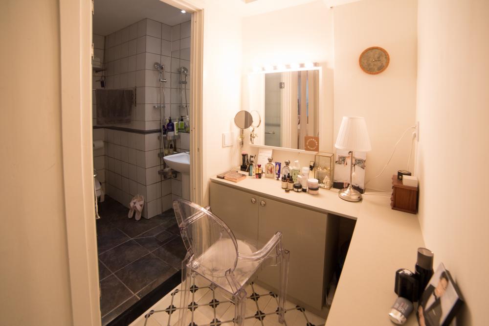 160㎡一层带地下室，水电墙砖韩国夫妻全自己干，10万块完工