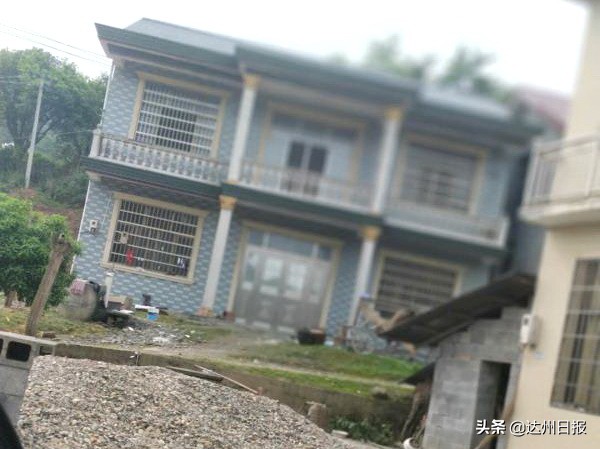 黄牛倒卖车票被抓,黄牛倒卖火车票被抓