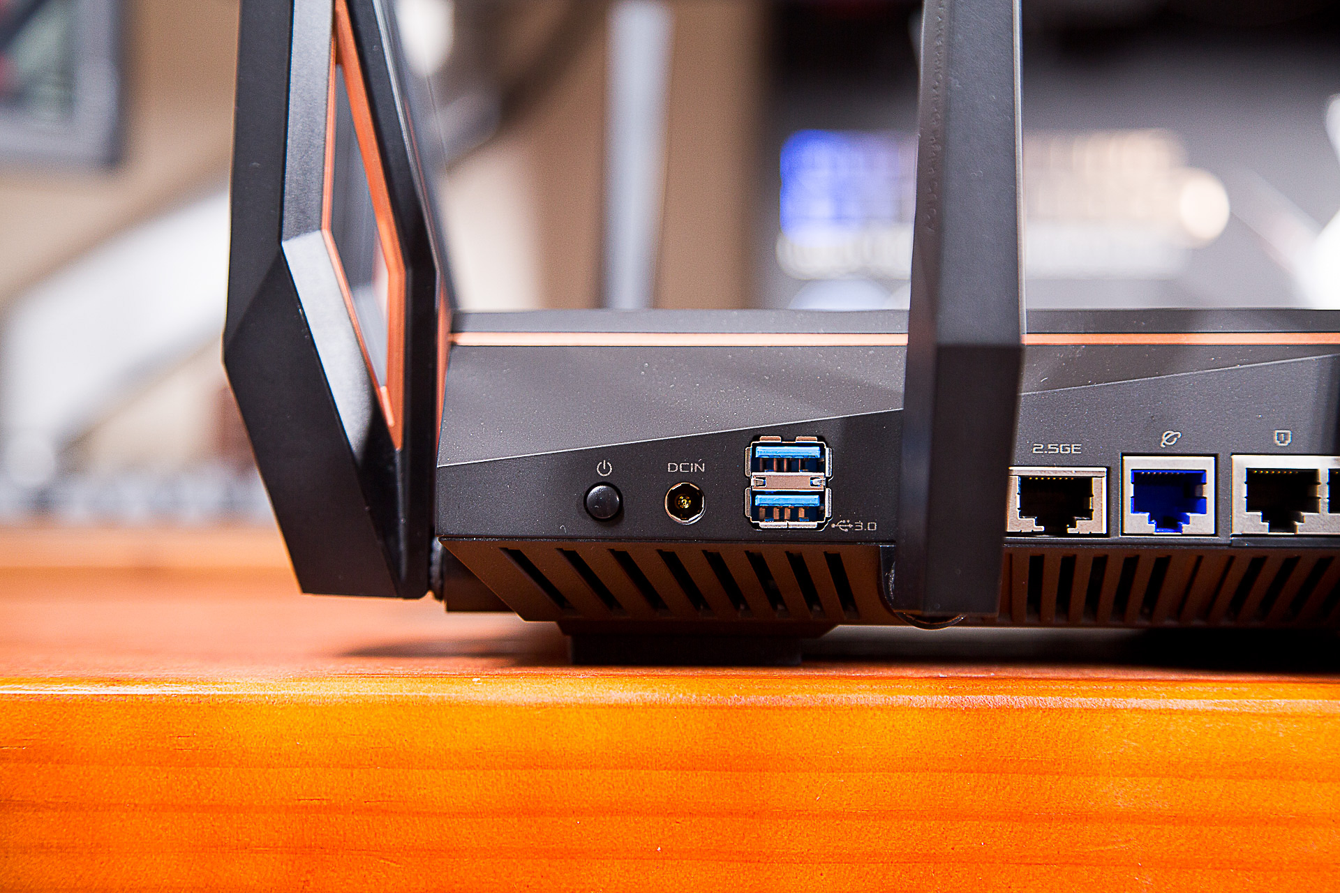 华硕路由器gt-ax16000评测,华硕路由器gt-ax11000新玩法