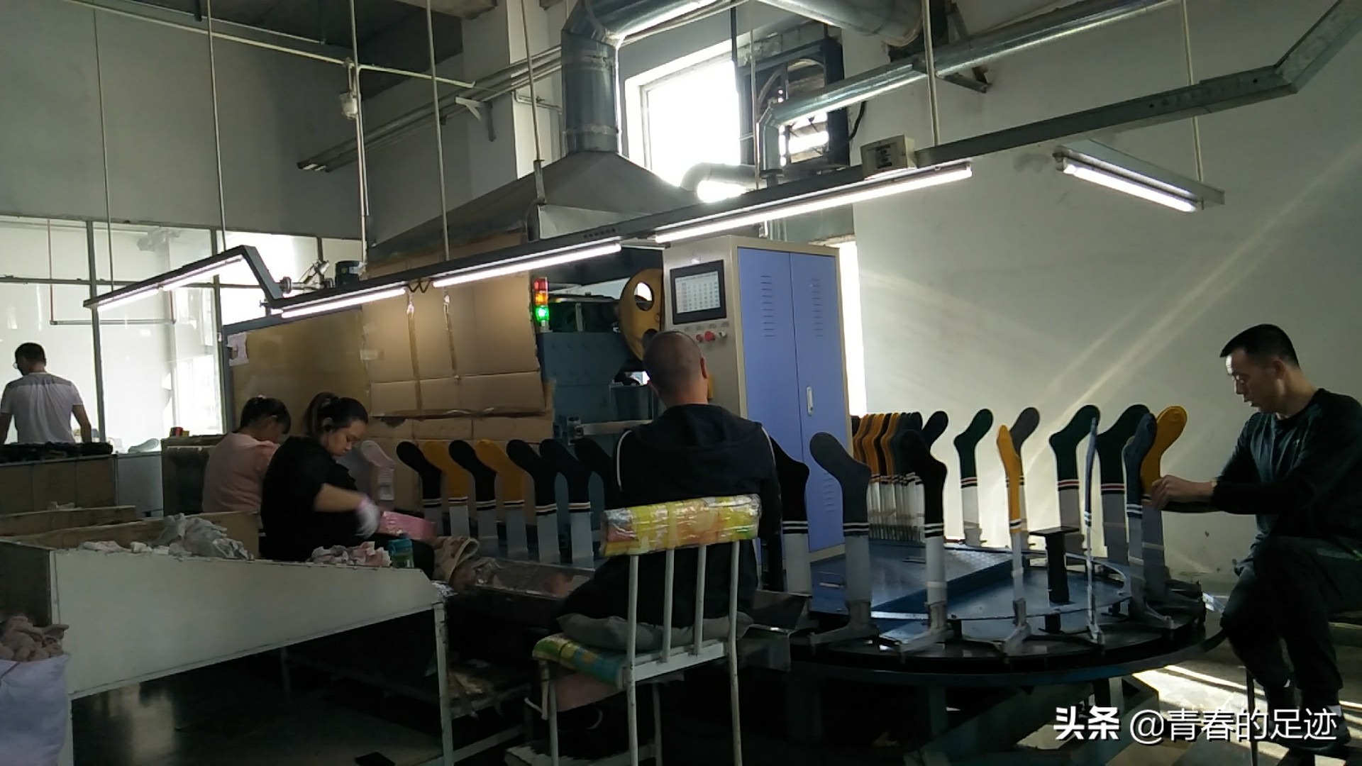 地摊袜子新型营销模式,地摊卖袜子新模式新项目