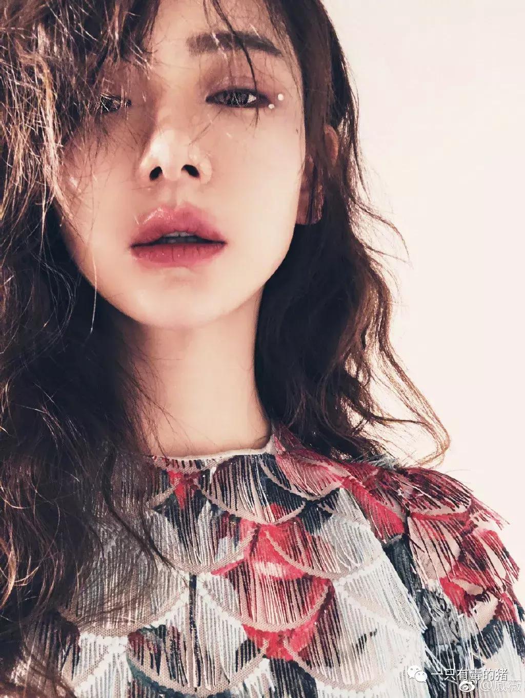 到底是什么神仙眼影盘，能让戚薇用到铁皮