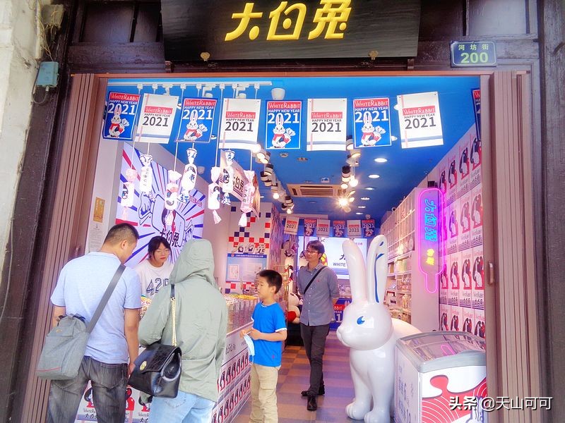 杭州的知名古街南宋御街,来杭州一定要来千年古道南宋御街