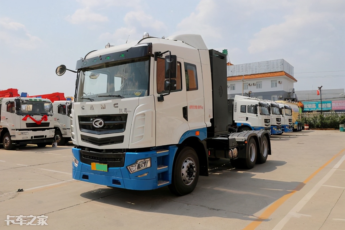 国内重卡行业下半年断崖式下降,重卡销量迎来了断崖式的下跌