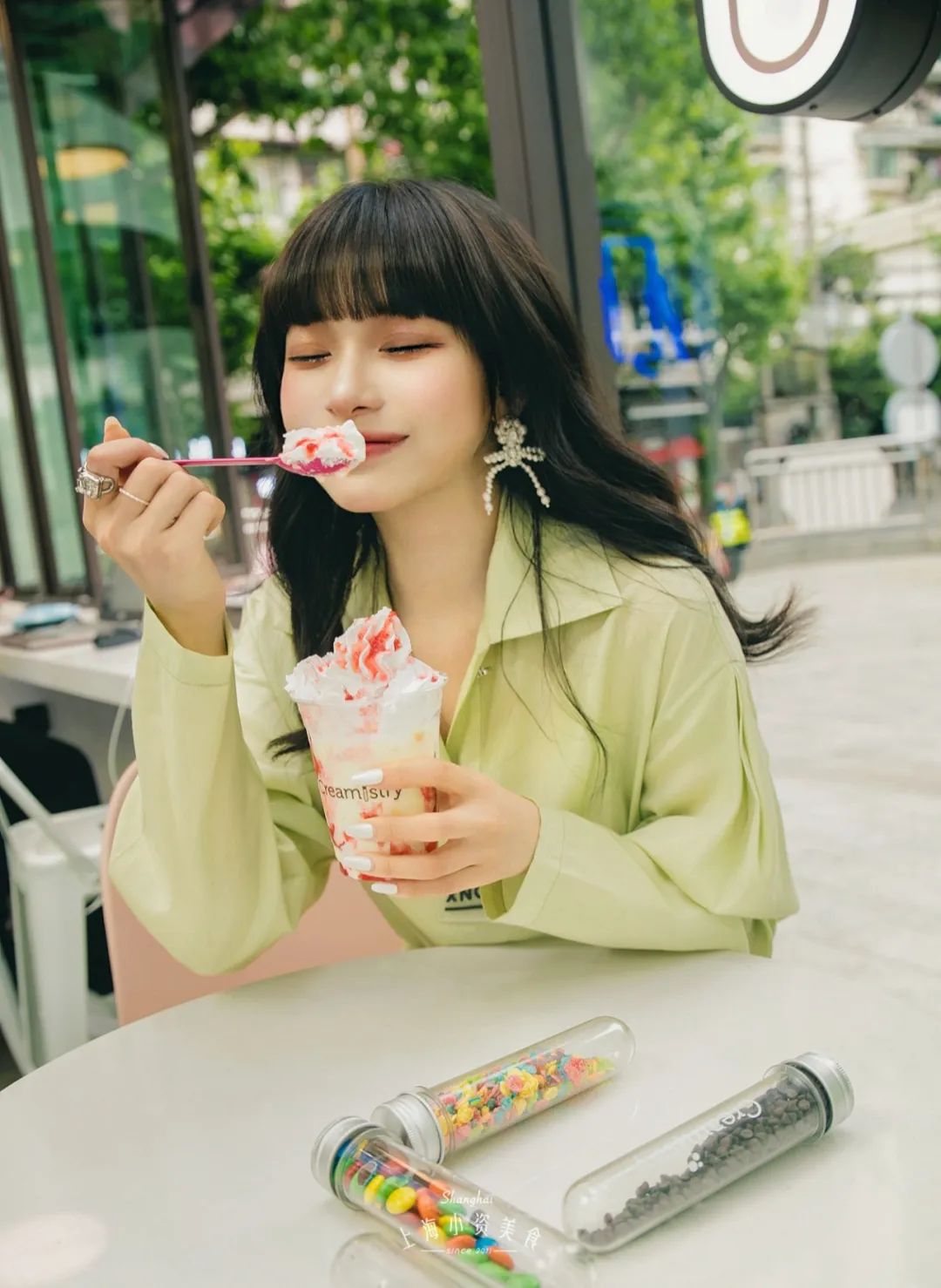 最近特火奶油冰淇淋,液氮网红冰淇淋