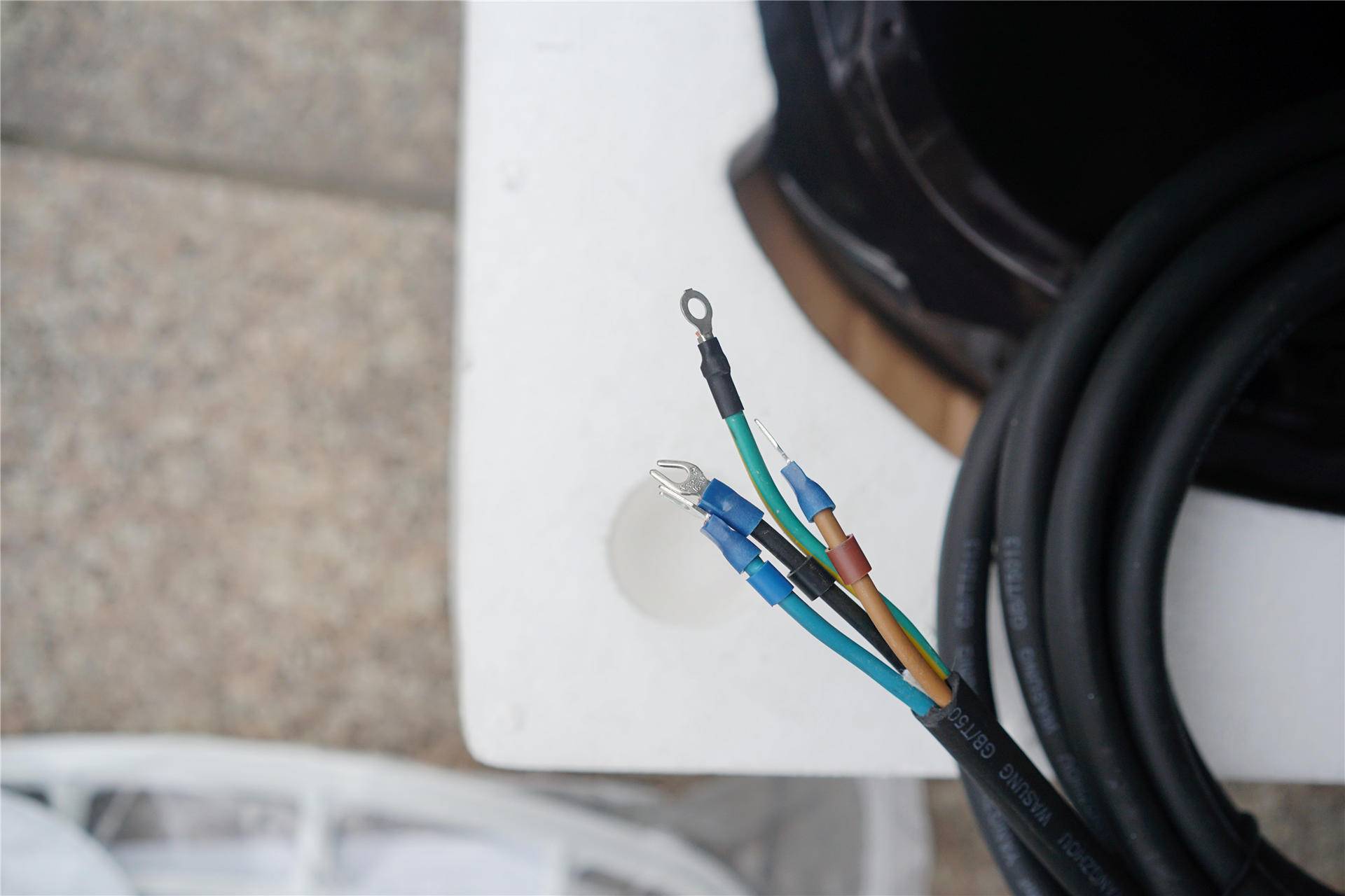 海尔帝樽空调新款,海尔大3匹致樽变频空调