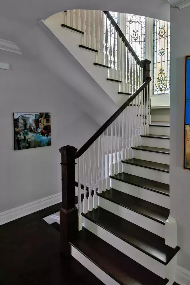 楼梯贴什么好看又省钱,楼梯贴什么样的最经济便宜