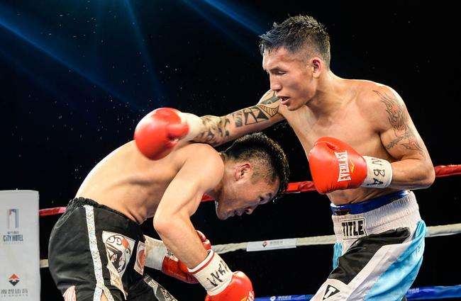 中国拳击拳王水平,中国拳王点评散打