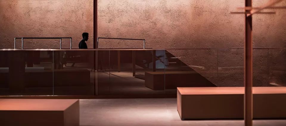 时尚品牌ur2017,ur逆势崛起的中国本土快时尚品牌