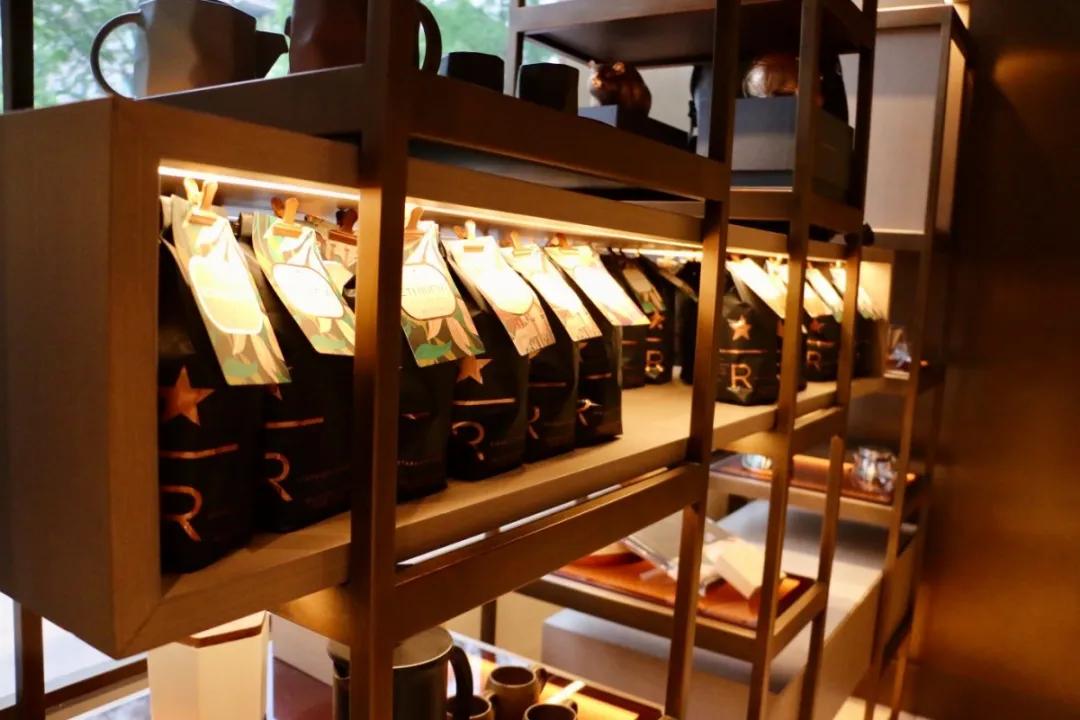 探店星巴克臻选,星巴克臻选店探店