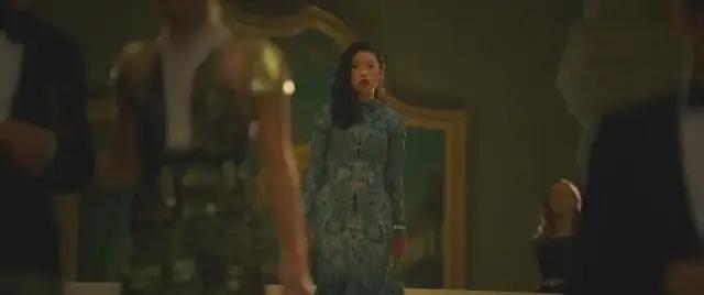 “你长得这么丑,竟然还想红?”关!你!屁!事