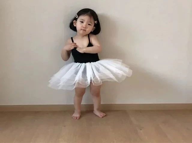 韩国ins短腿小萝莉,ins上爆红的小萝莉