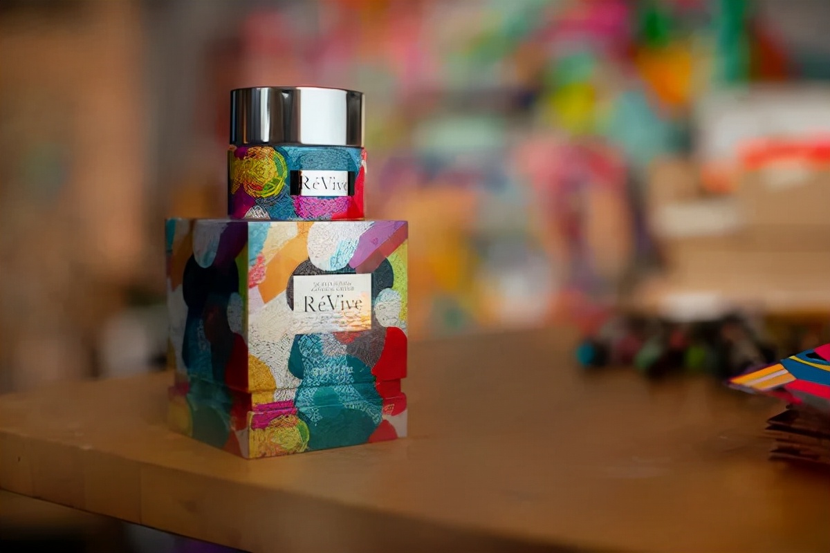 欧莱雅联名popmart,欧莱雅小金蛋发膜