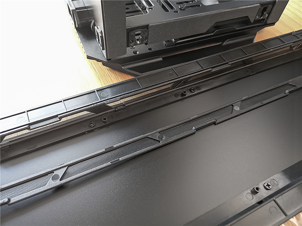 追风者217xe可以装几个硬盘,追风者pk217xe风道解析