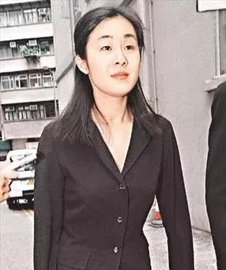 王颖妤李嘉欣,王颖姝和刘銮雄