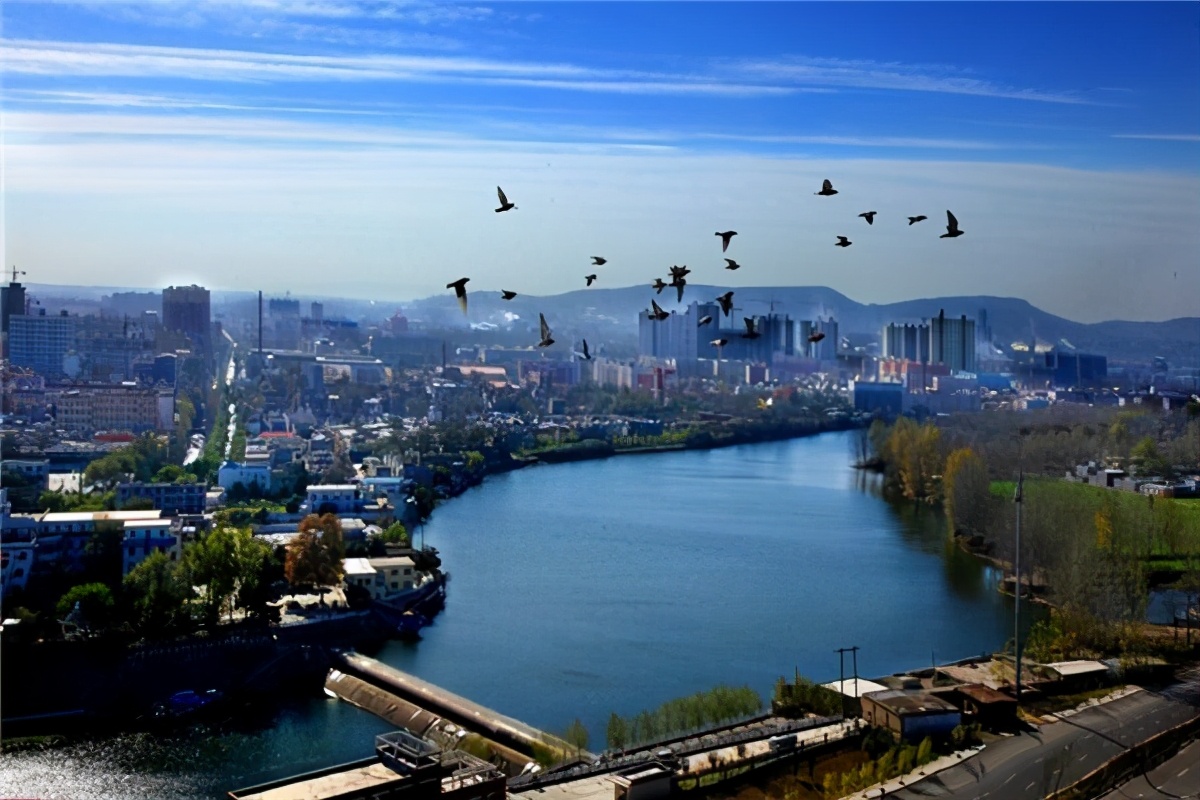 跌落的河南禹州富豪：37岁误入歧途，欠款2亿多，被判入狱9年