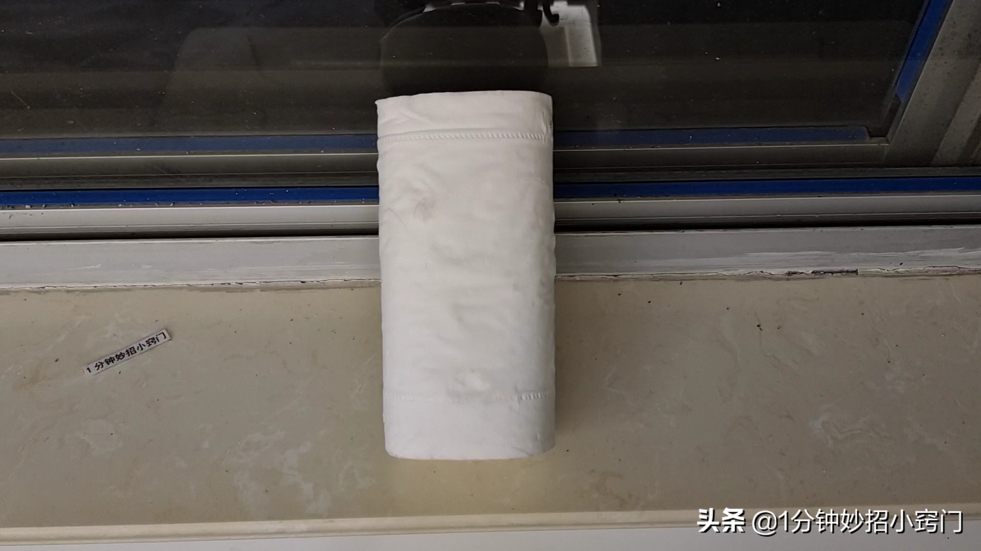 冰箱放卷卫生纸的妙用,冰箱里放一卷卫生纸