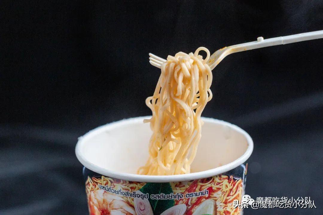 泰国购物必买零食清单,泰国爆款零食测评