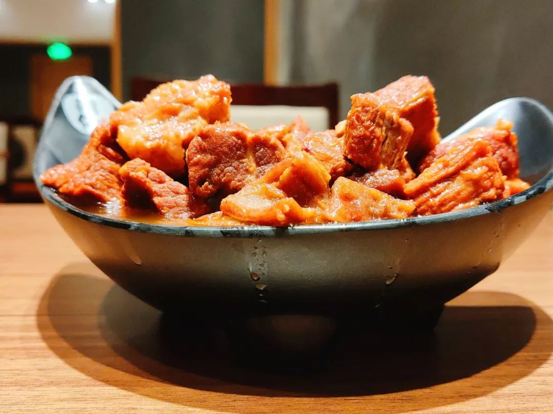 人气美食牛腩上海,清汤牛腩上海