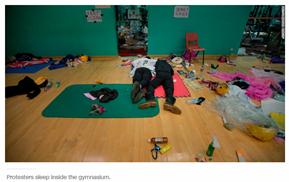 美国议院嚣张通过“支持香港*力暴**法案”？！这次，连CNN记者都看不过眼了…