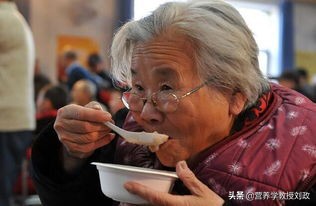 有关粥的养生知识,长寿粥的十大好处