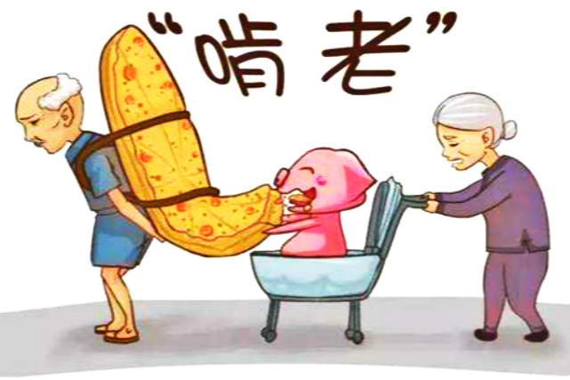 看到男友在准婆婆朋友圈里各种舔，我果断退婚：怕他将来“啃”我