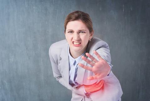 女性气血两虚肝火旺盛有什么症状,女性阳气不足肝火旺盛什么原因