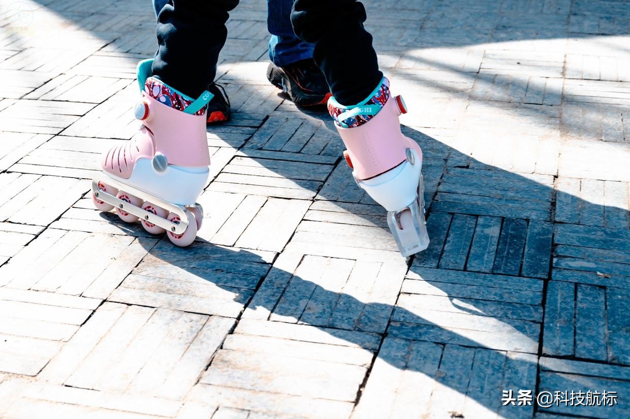轮滑鞋儿童使用,对儿童最好的轮滑鞋