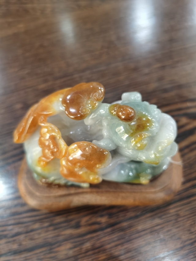 翡翠会变颜色吗,木纳种翡翠颜色