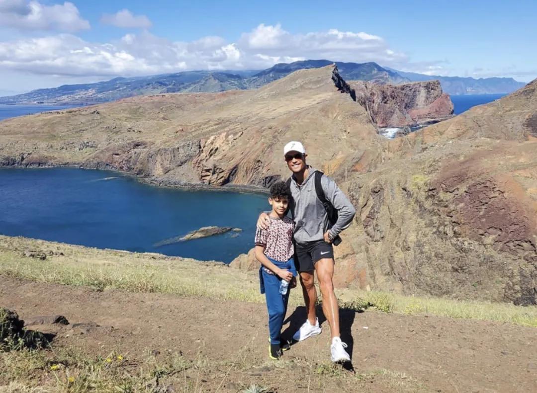 最牛柜姐,国内最牛的柜姐