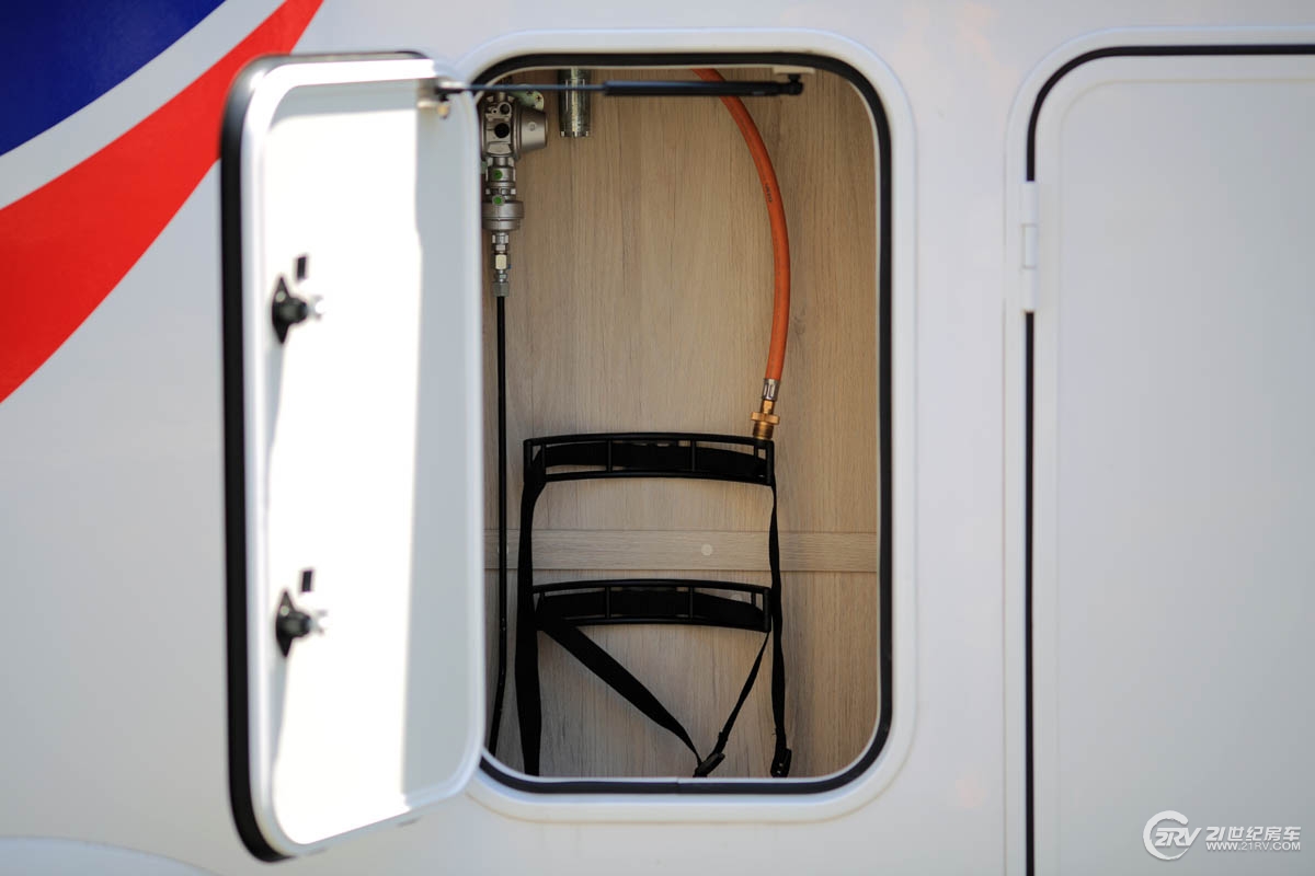 亚特b型房车最新款,10年的房车