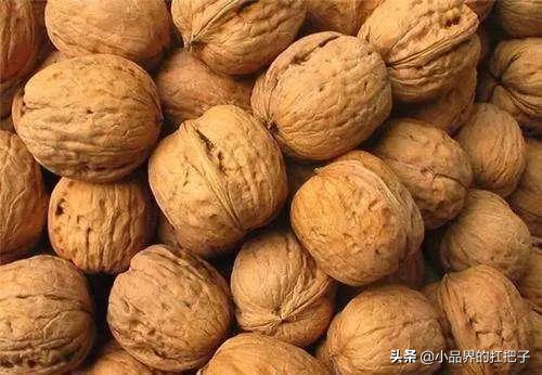 剥核桃皮的省力快速的方法,核桃难剥有什么好办法