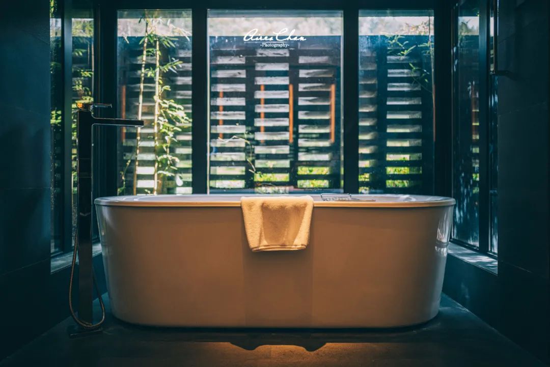 这是湖边度假酒店的性价比天花板！还有双11玩法剧透