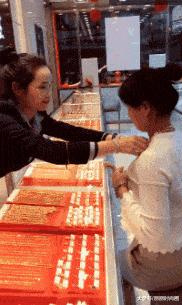 只能亮度调亮才能看得懂的梗,调高亮度才能看懂的梗